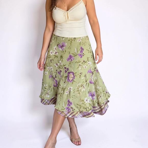 Emma James Dresses & Skirts - Y2K Emma James Floral Asymmetrical Midi Skirt Green Purple Size 12